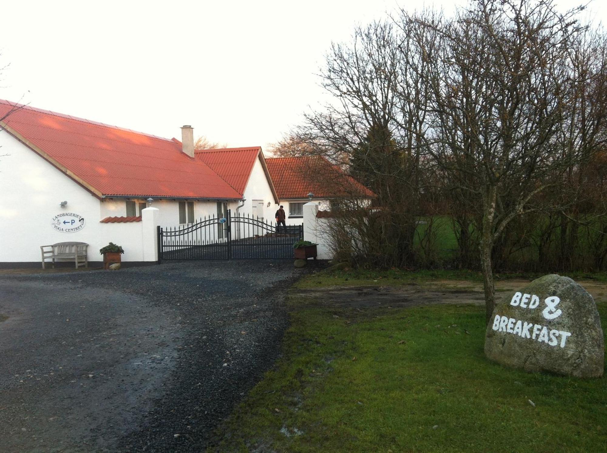 Sov Godt I Arnborg Bed & Breakfast Exterior foto